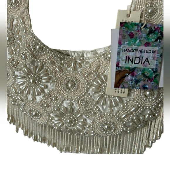 Viral pearl beaded purse - Picture 2 of 4